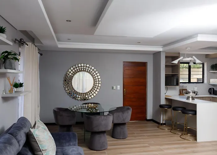 Uptown Apartments - Garden Pavillion