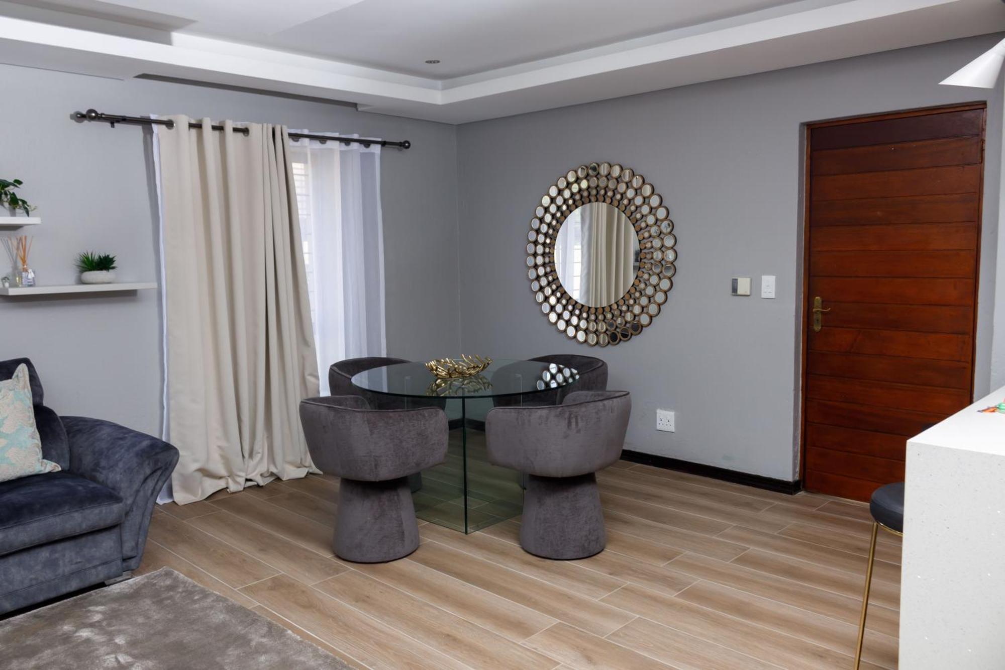 Villa Uptown - Garden Pavillion *