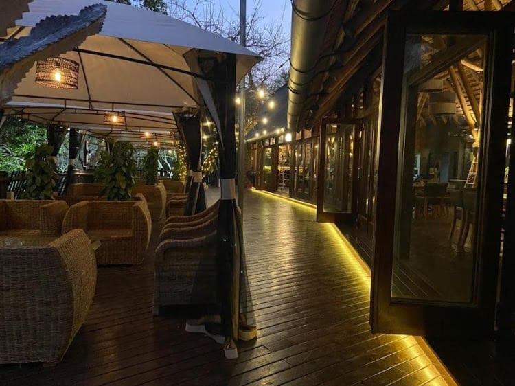 Uptown - Garden Pavillion *